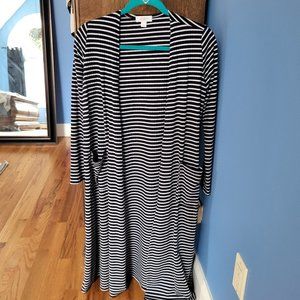 LuLaroe Sarah - Small - lightly used - Navy and white stipes